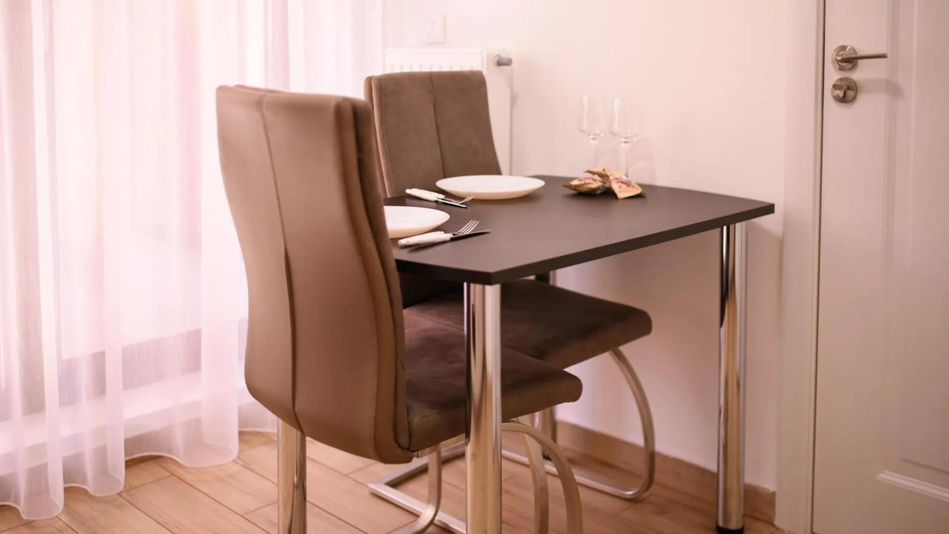Smart Living Plaza Apartment Bucureşti